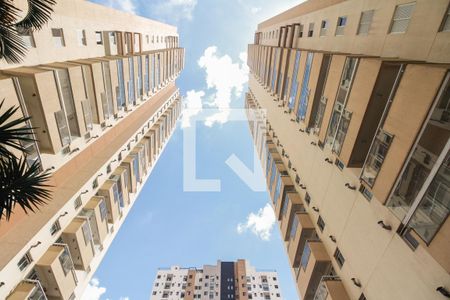 Apartamento à venda com 69m², 2 quartos e 1 vagaCondomínio - Fachada 