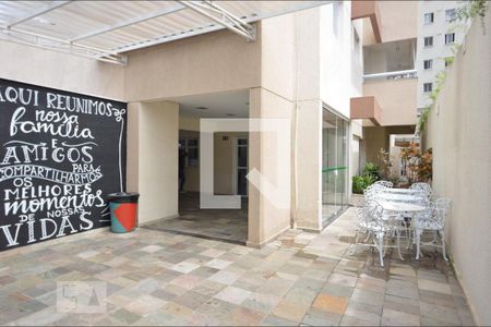 Apartamento à venda com 69m², 2 quartos e 1 vagaCondomínio - Churrasqueira 