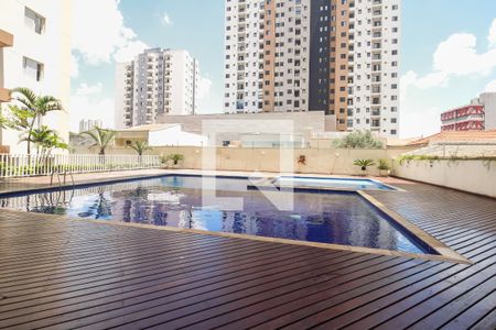 Apartamento à venda com 69m², 2 quartos e 1 vagaCondomínio - Piscina 