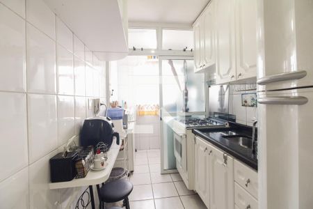 Apartamento à venda com 69m², 2 quartos e 1 vagaCozinha 