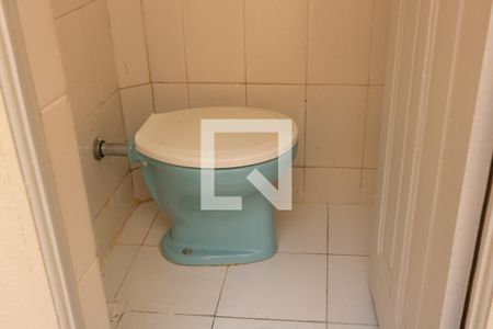 Apartamento para alugar com 98m², 4 quartos e sem vaga Apartamento para alugar com 98m², 4 quartos e sem vagaBanheiro de serviço