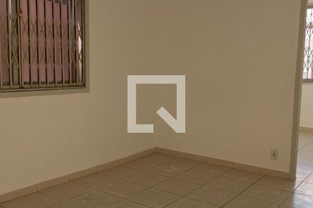Apartamento para alugar com 98m², 4 quartos e sem vaga Apartamento para alugar com 98m², 4 quartos e sem vagaSala
