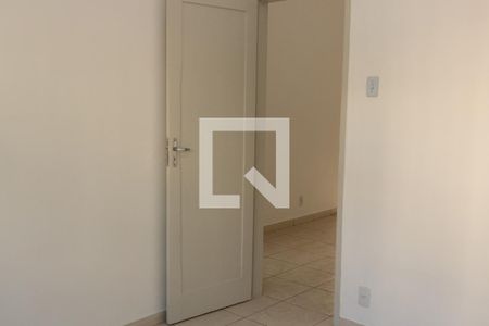 Apartamento para alugar com 98m², 4 quartos e sem vaga Apartamento para alugar com 98m², 4 quartos e sem vagaQuarto 1