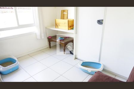 Casa de condomínio à venda com 155m², 4 quartos e 2 vagasQuarto 3