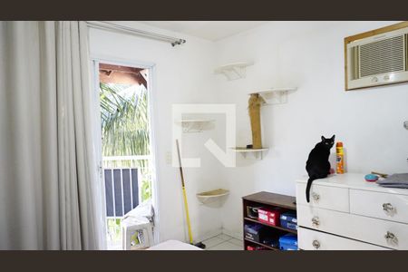 Casa de condomínio à venda com 155m², 4 quartos e 2 vagasQuarto 1 - Suite