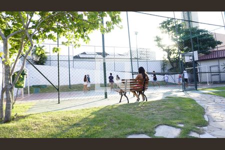 Casa de condomínio à venda com 155m², 4 quartos e 2 vagasÁrea comum - Quadra