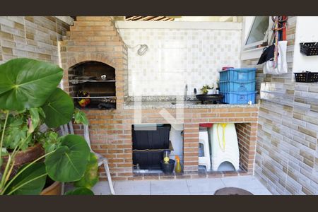 Casa de condomínio à venda com 155m², 4 quartos e 2 vagasÁrea gourmet