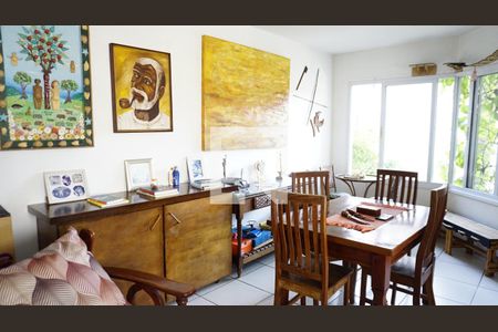 Sala de casa de condomínio à venda com 4 quartos, 155m² em Jacarepaguá, Rio de Janeiro