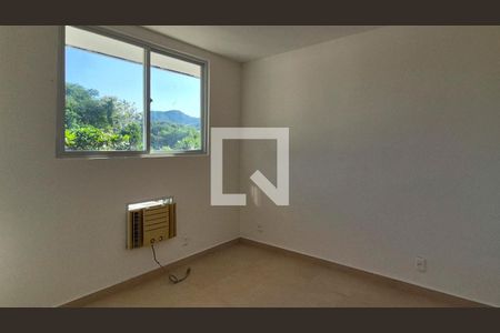 Quarto de apartamento para alugar com 2 quartos, 60m² em Vargem Grande, Rio de Janeiro