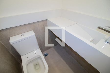 Casa à venda com 230m², 3 quartos e 4 vagasLavabo 2