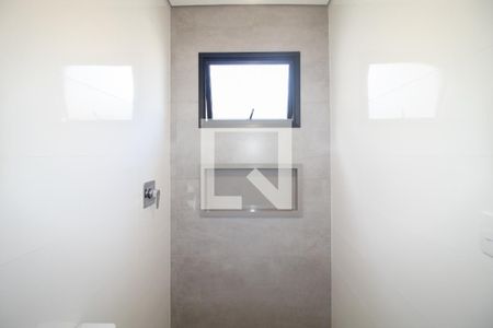 Casa à venda com 230m², 3 quartos e 4 vagasBanheiro da Suíte 2