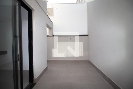 Casa à venda com 230m², 3 quartos e 4 vagasQuintal e Churrasqueira