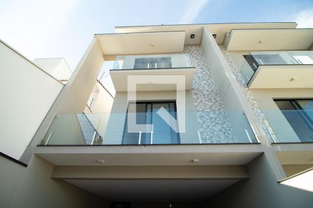 Casa à venda com 230m², 3 quartos e 4 vagasFachada