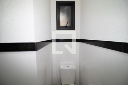 Casa à venda com 230m², 3 quartos e 4 vagasLavabo da Garagem