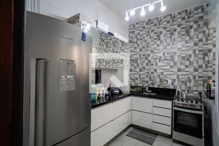 Apartamento para alugar com 77m², 2 quartos e sem vaga Apartamento para alugar com 77m², 2 quartos e sem vagaCozinha