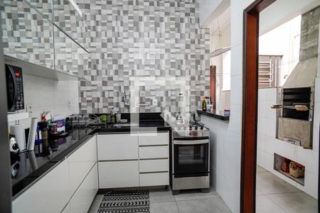 Apartamento para alugar com 77m², 2 quartos e sem vaga Apartamento para alugar com 77m², 2 quartos e sem vagaCozinha
