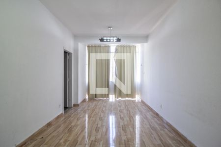 Apartamento para alugar com 67m², 2 quartos e sem vaga1 Sala