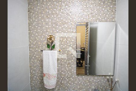 Casa à venda com 130m², 3 quartos e 2 vagasLavabo