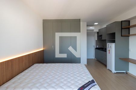 Sala/quarto de apartamento para alugar com 1 quarto, 27m² em Santo Amaro, São Paulo