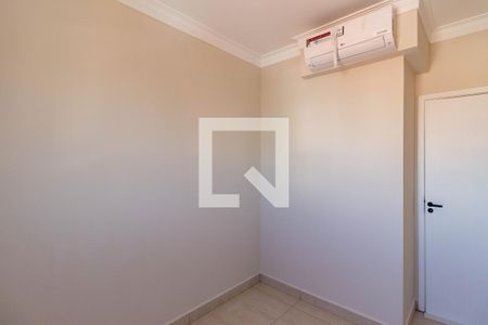 Quarto 2 de apartamento para alugar com 2 quartos, 46m² em Vila Santa Isabel, São Paulo