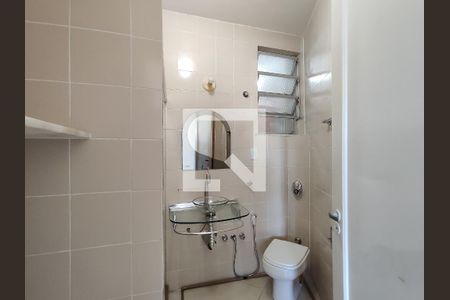 Apartamento para alugar com 38m², 1 quarto e sem vaga Apartamento para alugar com 38m², 1 quarto e sem vagaBanheiro