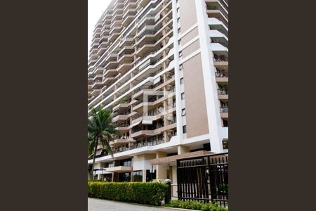 Apartamento para alugar com 101m², 2 quartos e 1 vagaFachada