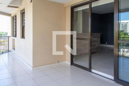 Varanda de apartamento para alugar com 2 quartos, 101m² em Barra da Tijuca, Rio de Janeiro