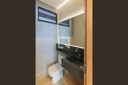 Lavabo de casa de condomínio para alugar com 3 quartos, 250m² em Swiss Park, Campinas