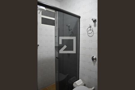 Banheiro de apartamento para alugar com 1 quarto, 31m² em Portão, Curitiba