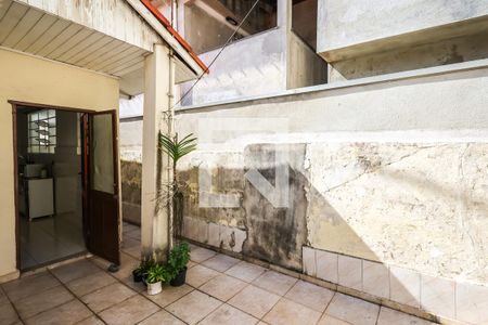 Casa à venda com 150m², 1 quarto e 1 vagaQuintal