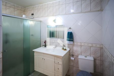 Banheiro de casa à venda com 1 quarto, 150m² em Parque Fongaro, São Paulo
