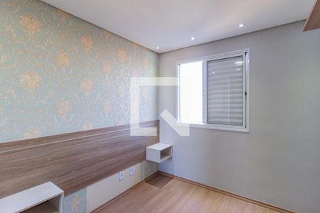 Quarto 2 de apartamento para alugar com 2 quartos, 45m² em Vila da Oportunidade, Carapicuíba