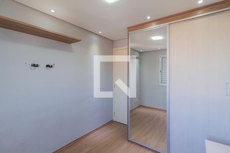 Quarto 2 de apartamento para alugar com 2 quartos, 45m² em Vila da Oportunidade, Carapicuíba