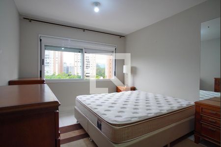 Suíte de apartamento para alugar com 3 quartos, 114m² em Jardim do Salso, Porto Alegre