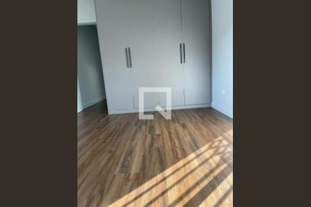 Casa à venda com 3 quartos, 70m² em Santo Amaro, São Paulo