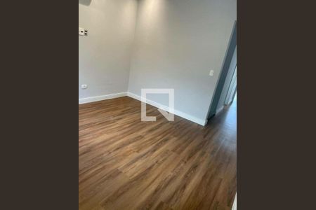 Casa à venda com 3 quartos, 70m² em Santo Amaro, São Paulo