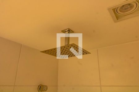 Banheiro de apartamento para alugar com 1 quarto, 27m² em Vila Guarani (z Sul), São Paulo