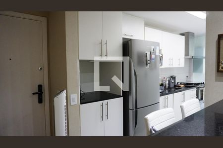 Cozinha de apartamento para alugar com 2 quartos, 70m² em Camorim, Rio de Janeiro