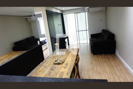 Sala de apartamento para alugar com 2 quartos, 70m² em Camorim, Rio de Janeiro