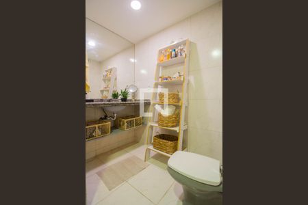 Apartamento para alugar com 78m², 2 quartos e sem vaga Apartamento para alugar com 78m², 2 quartos e sem vagaBanheiro Social