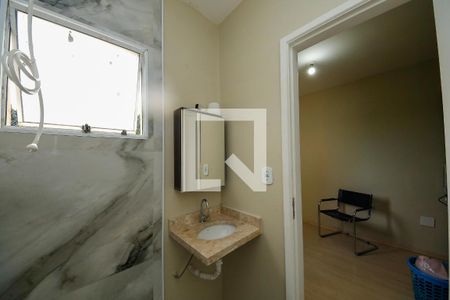  Banheiro Suíte 1 de casa de condomínio à venda com 2 quartos, 70m² em Vila Bela, São Paulo
