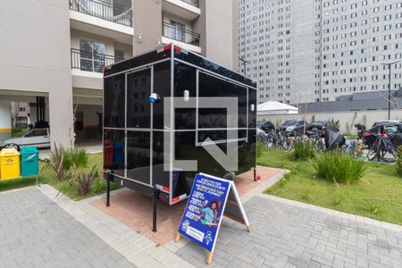 Apartamento à venda com 36m², 2 quartos e sem vagaÁrea comum