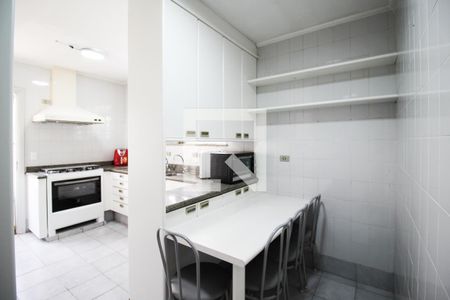 Casa à venda com 180m², 3 quartos e 3 vagasCozinha