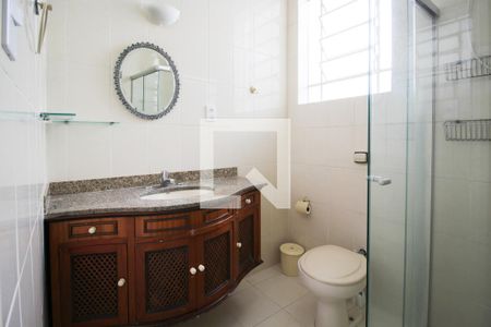 Casa à venda com 180m², 3 quartos e 3 vagasBanheiro Social 