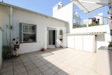Casa à venda com 180m², 3 quartos e 3 vagasQuintal