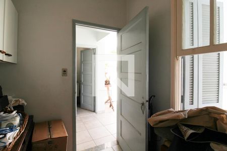 Casa à venda com 180m², 3 quartos e 3 vagasQuarto de Serviço