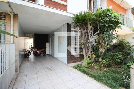 Casa à venda com 180m², 3 quartos e 3 vagasGaragem