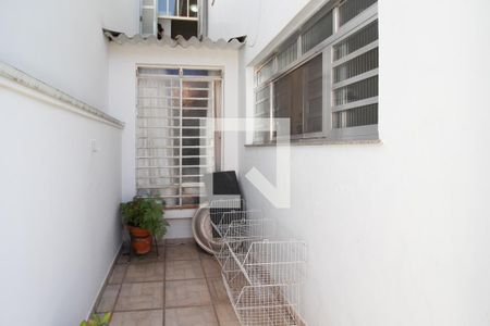 Casa à venda com 180m², 3 quartos e 3 vagasQuintal