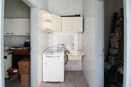 Casa à venda com 180m², 3 quartos e 3 vagasÁrea de Serviço