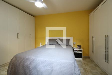 Suíte 1 de casa à venda com 3 quartos, 162m² em Vila Scarpelli, Santo André